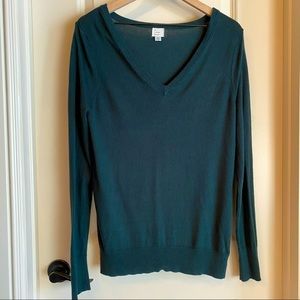 A New Day Dark Green V-Neck Long-Sleeve Sweater (M)